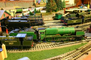 Bachmann 850 Lord Nelson in the yard
