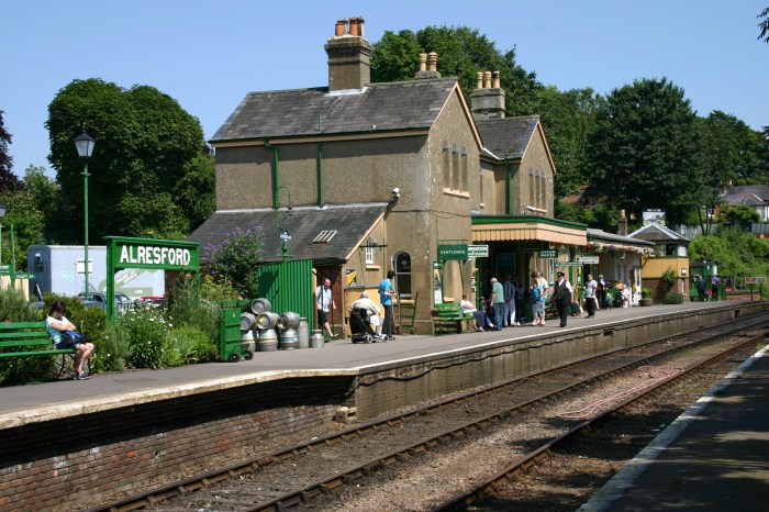 Alresford Station (1)