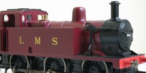 Hornby Railroad LMS 3F Jinty 7414