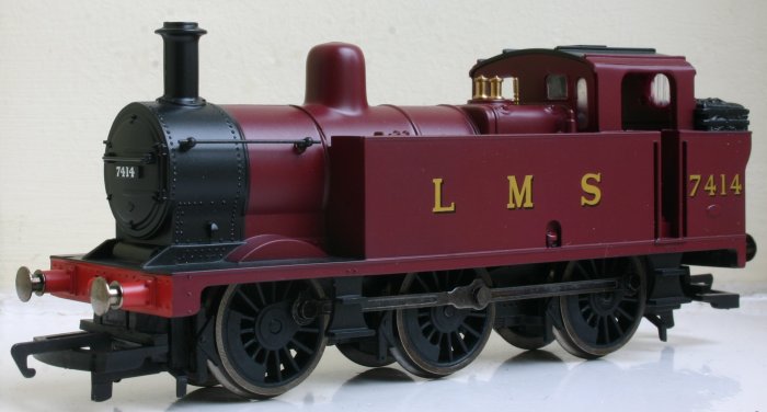 Hornby Railroad LMS 3F Jinty 7414