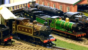 Locoyard 2013 - Hornby - LBSCR E2 class - 100 - 1st Anniversary train