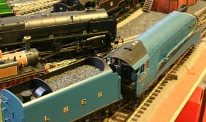 Hornby LNER A4 class - 4468 Mallard - super detail (cab)