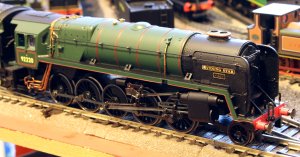 Locoyard Modified Hornby Railroad BR Standard 9F class - 92220 Evening Star