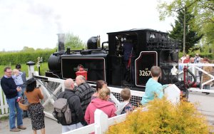 2013 - Kent and East Sussex Railway - Tenterden Town - Ex-LBSCR A1X Terrier - 32670