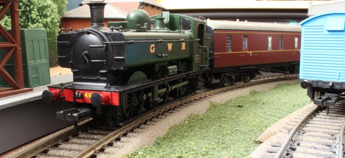 Locoyard - Pannier Tank class 8750 - 4612 (station) - low shot
