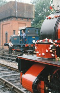 1994 - Bluebell Railway - Sheffield Park - 3 Captain Baxter & P class 323 Bluebell