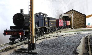 Locoyard - Bachmann - SDJR 7F 88 (goods shed)