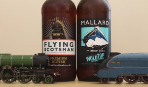 Locoyard Mallard and Flying Scotsman Beers with models