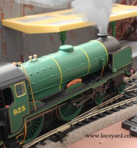 Locoyard - Hornby Southern Railways Schools class V - 925 Cheltenham