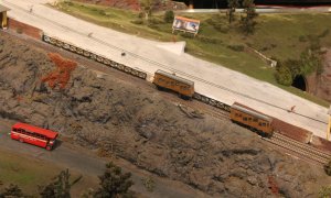 Trago Mills 00 Scale Model Railway - 2013 (28) funicular railway