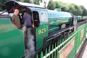 2013 Watercress Line - Alresford - Southern Schools class V - 925 Cheltenham