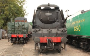 2013 Watercress Line - Ropley - Battle of Britain class 34051 Sir Winston Churchill & West Country 34007 Wadebridge