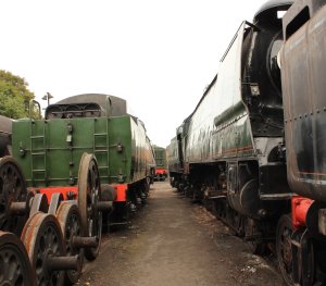 2013 Watercress Line - Ropley - Battle of Britain class 34051 Sir Winston Churchill & West Country 34007 Wadebridge