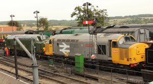 2013 Watercress Line - Ropley - Class 37 D6836 & class 37 37901 Mirrlees Pioneer