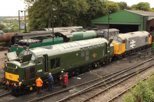 2013 Watercress Line - Ropley - Class 37 D6836 & class 37 37901 Mirrlees Pioneer