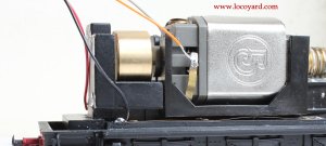Locoyard - Bachmann BR class 08 diesel shunter 13029 - Hard-wiring DCC Fitting Guide (7)