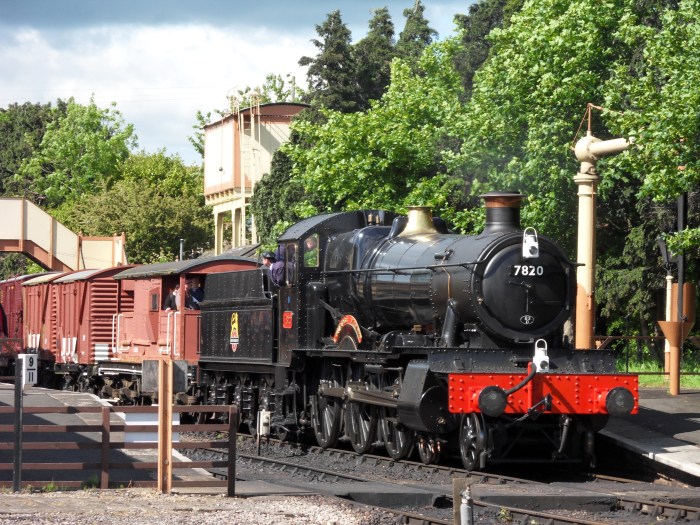 7820 Dinmore Manor