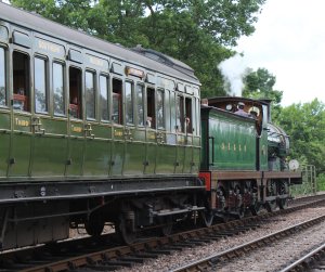 2014 Bluebell Railway - Sheffield Park - SECRC Class 592 Birdcage 2nd 3rd Lav Brake 1084 later Southern Railway No 3363