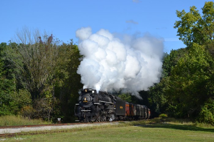 The first excursion on Sunday, Sept. 14 cruises into Peninsula. 