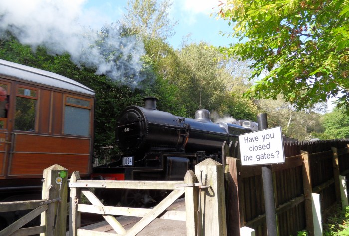 SAMSUNG DIGITAL CAMERA