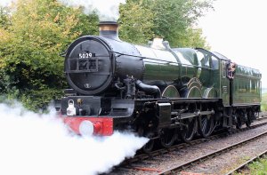 2014 Autumn Steam Gala Watercress Line - Ropley - Ex-GWR Castle Class - 5029 Nunney Castle