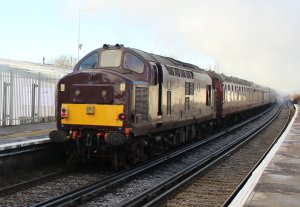 The Bath Christmas Market December 2014 Emsworth - Class 37 37668