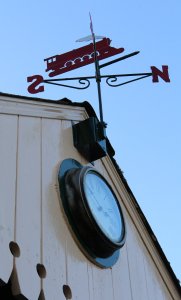 Spa Valley Railway 2014 Groombridge - clock on platform acnopy