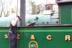 2015 - Bluebell Railway - Sheffield Park - South Eastern and Chatham Railway H class 263